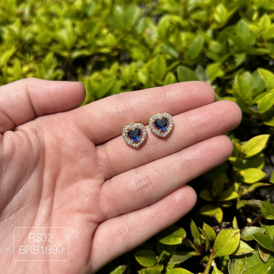 Brinco de Coração Azul Cravejado Cristal Dourado